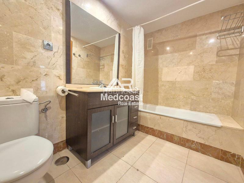 Foto e5c67290-be42-41bc-a8e3-6a562f6f0b0d. Piso apartamento en planta baja con gran terraza en complejo turístico marina rey playa en Vera