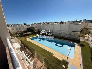 Dúplex  Nuñez de balboa. Encantador dúplex de 2 dormitorios en vera playa  urbanización f