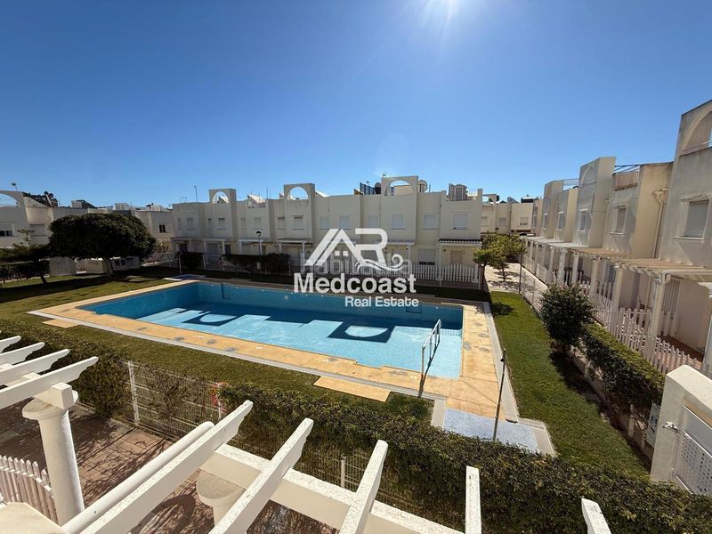 Foto 75e2d769-a1ad-419d-a987-195929e1dee0. Duplex con piscina in Las Marinas - Pueblo Laguna Vera