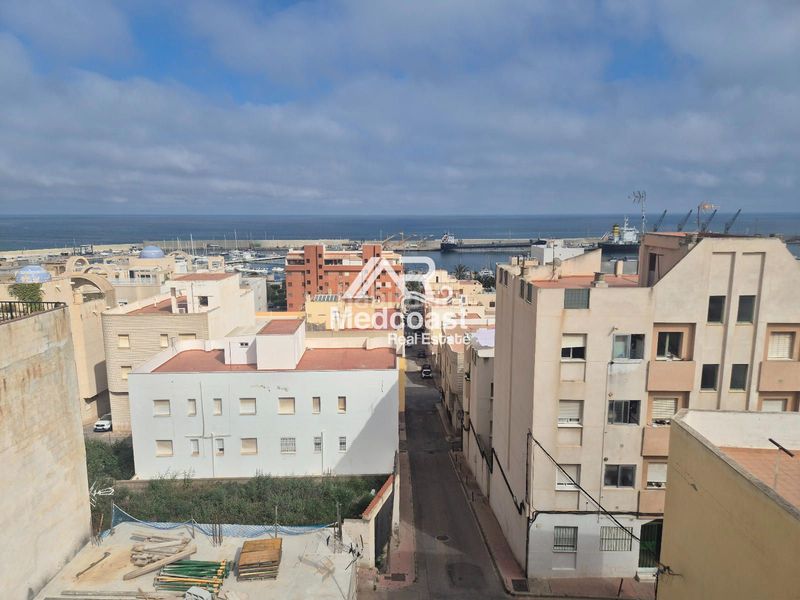 Foto 6432611a-4435-4960-b7a7-5868bb25fe12. Pis a puerto de Garrucha Garrucha