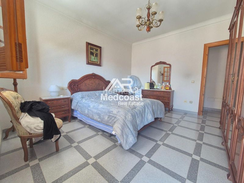 Foto c44eb64f-9c43-4ed0-a244-4a2b78e69156. Casa adossada a Vera ciudad Vera