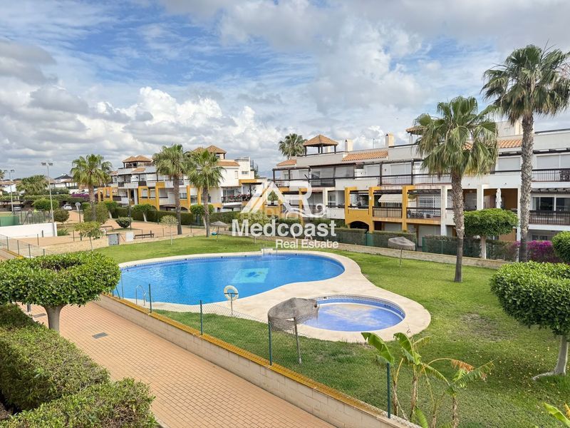 Foto a52e76a3-790c-441c-8f1f-698db0b43370. Flat with parking pool in Lomas del Mar Vera