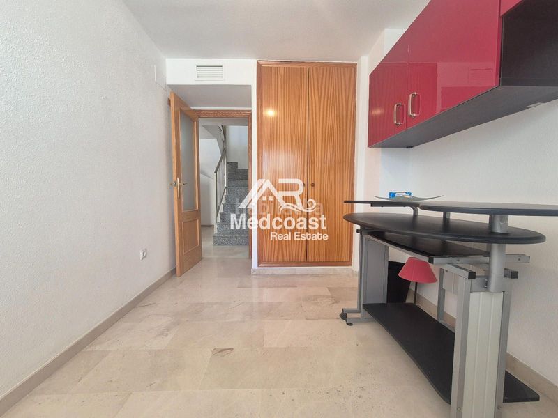 Foto b279e200-f1db-4c46-90a7-f91251baf0a7. Duplex con parcheggio piscina in playa de Garrucha Garrucha