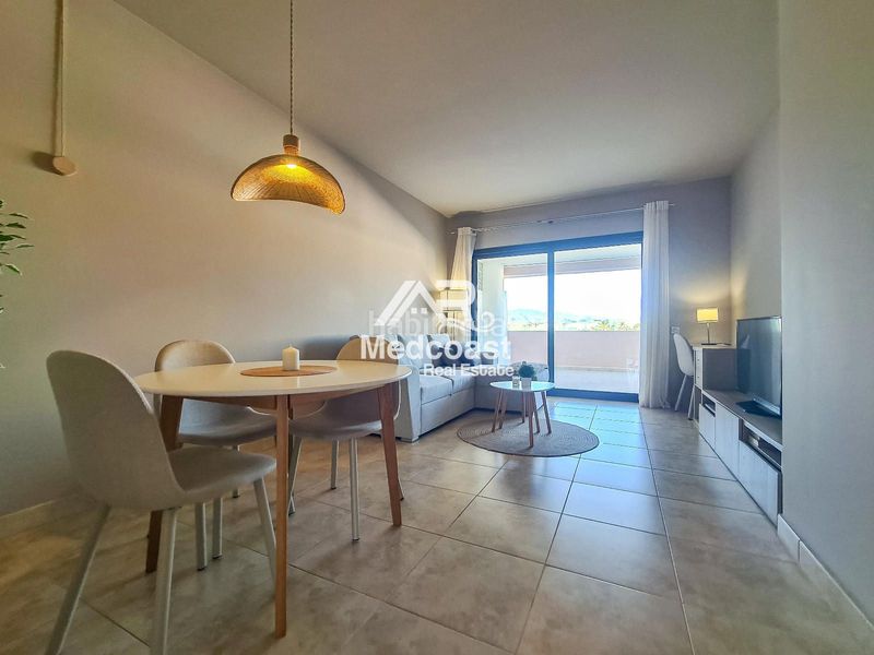 Foto 659e7771-2d60-4db1-9975-558a37b1c518. Flat with parking pool in Golf Valle Este Vera