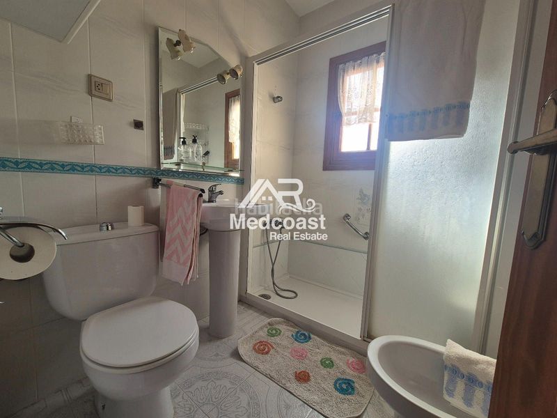Foto ff3c0668-bdc4-49ad-b59d-9a3fb778ce5c. Casa adossada a Vera ciudad Vera