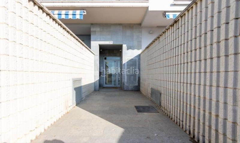 Foto 871e80ab-c576-47f1-b026-8ae19e482252. Apartamento  bajo con parking y piscina comunitaria en Empuriabrava