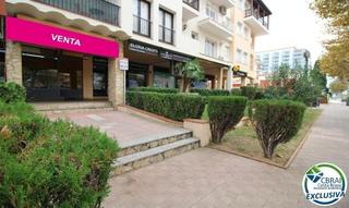 Locale commerciale in Muga - Gran Reserva - Badia. Gran reserva local comercial en venta a 20m de la caixa