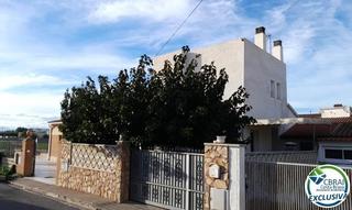 Casa a Puigmal - Mas Nou. Casa de cuatro dormitorios con jardín y piscina