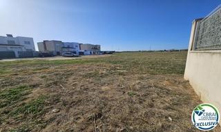 Terreny residencial a Puigmal - Mas Nou. Terreno en venta  zona residencial en empuriabrava