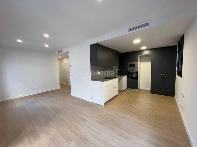 Foto 6d4279bc-9ec5-4e7c-b06c-f2446c4faecf. Piccolo appartamento con riscaldamento parcheggio in Roses