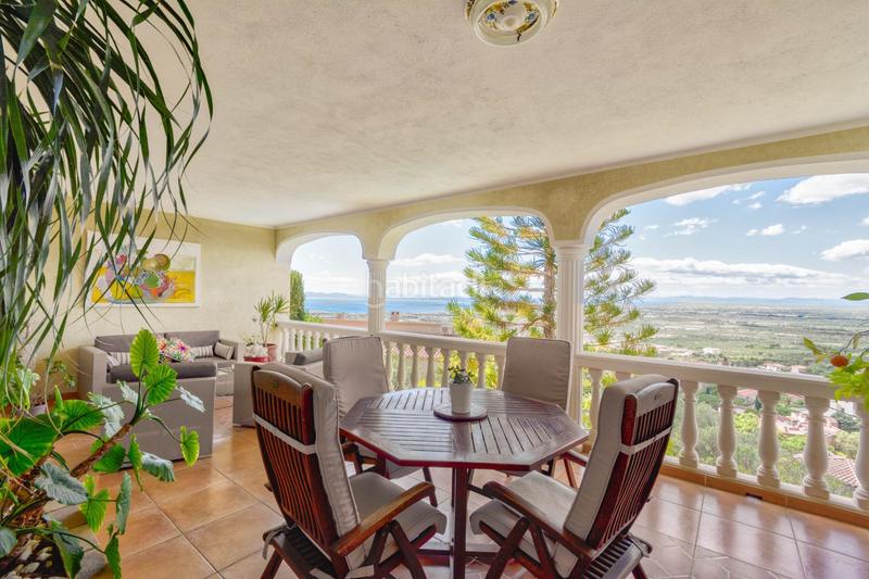 Foto 4ea35808-235e-4348-a23d-a612473d46ce. Casa hermosa casa con vistas al mar y a la bahía en Roses
