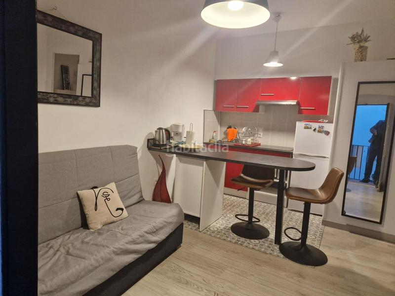 Foto a551d425-ea18-4da6-b9a1-eb857ac7907e. Dreistöckige wohnung in Centre Roses