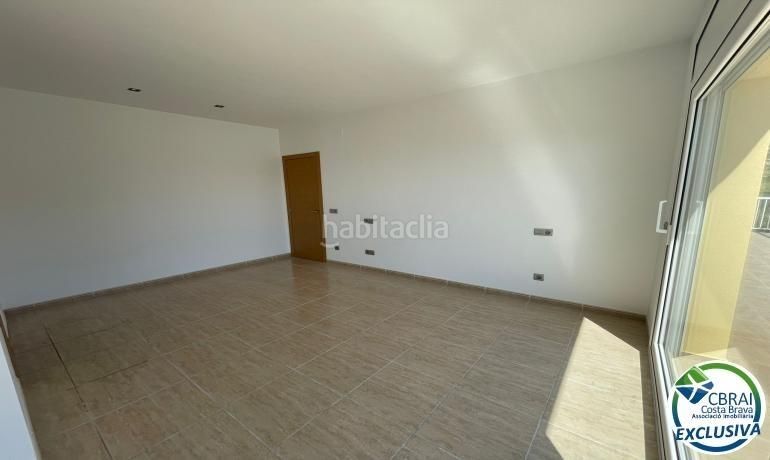 Foto 04750f65-1fcf-4fcc-a7ff-72d1688ab11e. Casa amb aparcament piscina a Els Grecs-Mas Oliva Roses