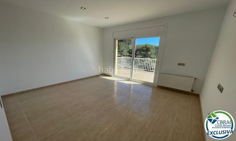 Foto 828d1496-edb0-44f0-b786-276b0806a526. Casa amb aparcament piscina a Els Grecs-Mas Oliva Roses