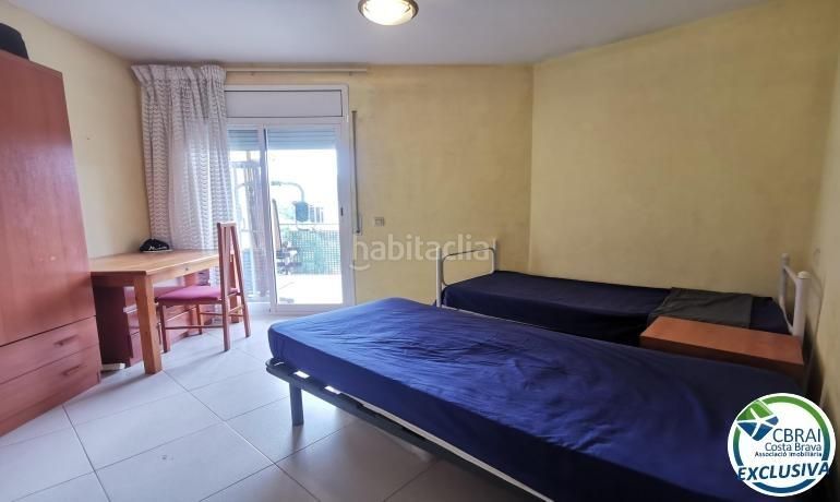 Foto ad1cd8c1-49f2-4880-a982-3906d41ea4c0. Casa a Centre Roses