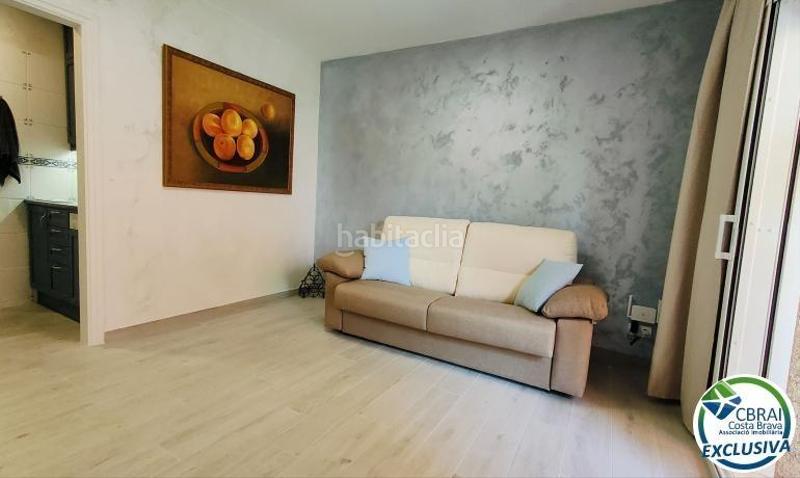 Foto 886d4761-ca24-41c3-8298-adbd46b2c314. Apartamento acogedor apartamento a 500m de la playa en Empuriabrava