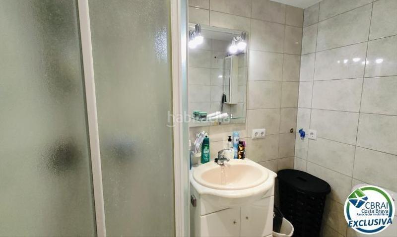 Foto fb0cd596-b2a0-4662-b48f-872406c89189. Apartamento acogedor apartamento a 500m de la playa en Empuriabrava