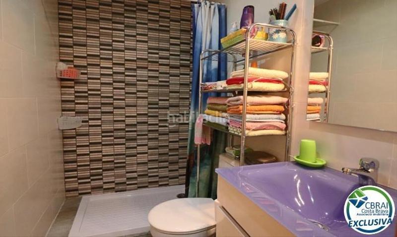 Foto b7b1446c-dbd7-4932-8108-004a960bf7c6. Apartamento acojedor apartamento de 1 habitacion, con orientación sud i piscina. en Empuriabrava