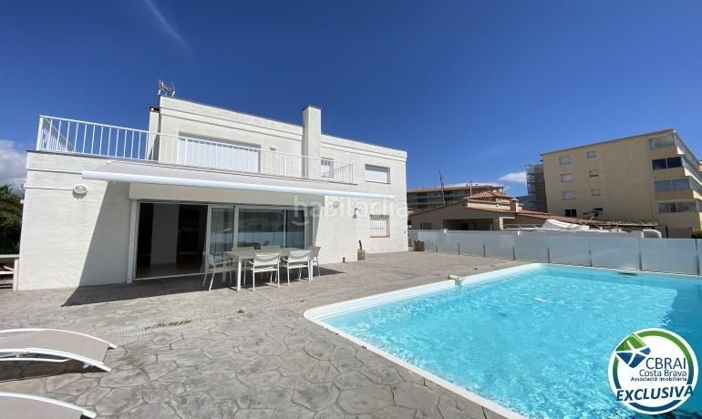 Foto ab7af59e-f35f-4326-888a-d8d69c2d0b84. Casa amb aparcament piscina a Santa Margarida Roses