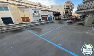 Aparcament cotxe a Salins - Cavall de Mar. Parking sector delta muga