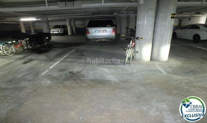 Foto 47927514-b405-43a6-a8b2-169275ac7c4d. Car parking in Santa Margarida Roses