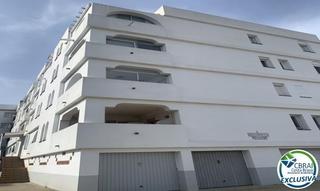 Apartamento en Santa Margarida. Bonito apartamento en zona tranquila de santa margarita roses