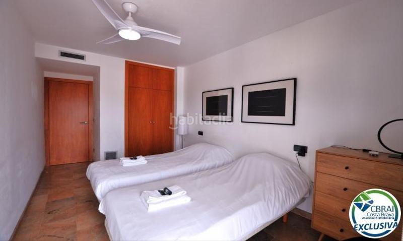 Foto b4118b5a-85cb-4011-bdea-d26afaa3b406. Apartamento ático en 1 línea con solárium, preciosas vistas y licencia turística. en Roses