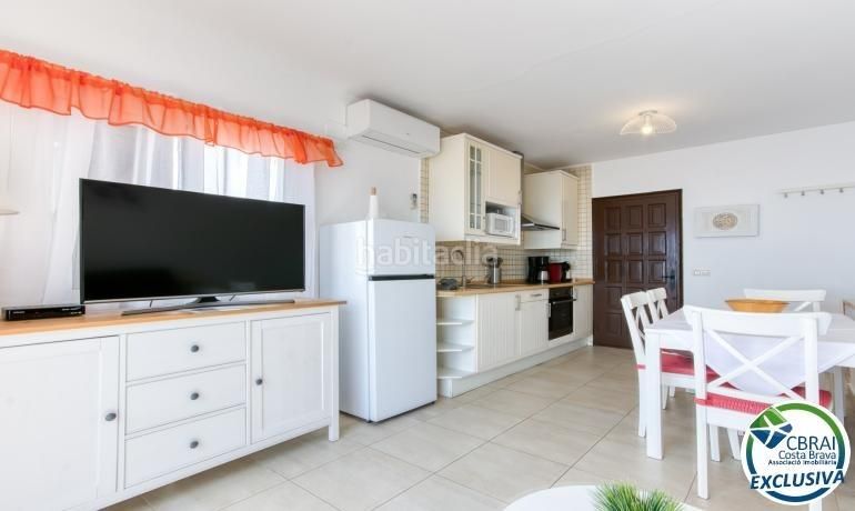 Foto 4f5befea-4116-4492-a523-5579b5624ae7. Casa amb piscina a Puig Rom-Canyelles-Almadrava Roses