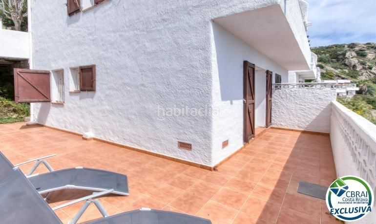 Foto 5efbf2ca-f967-418f-bd58-896d49de636c. Casa amb piscina a Puig Rom-Canyelles-Almadrava Roses