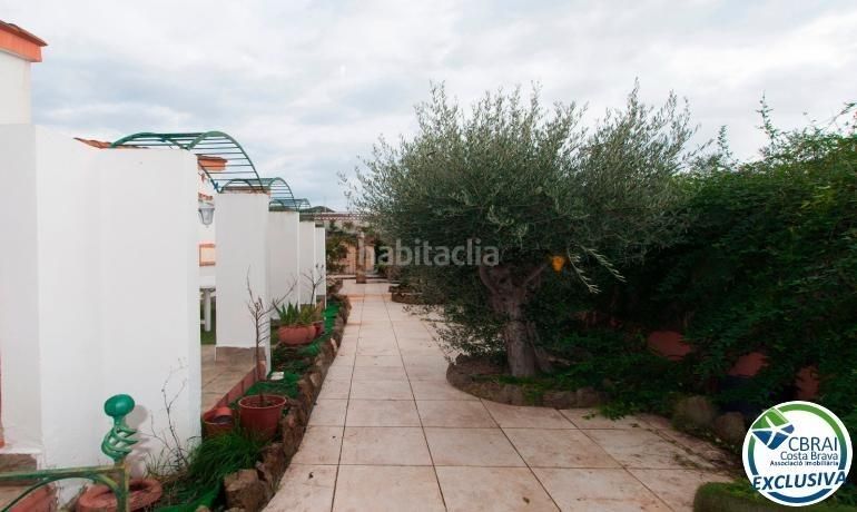 Foto c3074d63-3a44-47a7-a4d9-535699b74f4e. Casa amb calefacció aparcament a Nord Roses