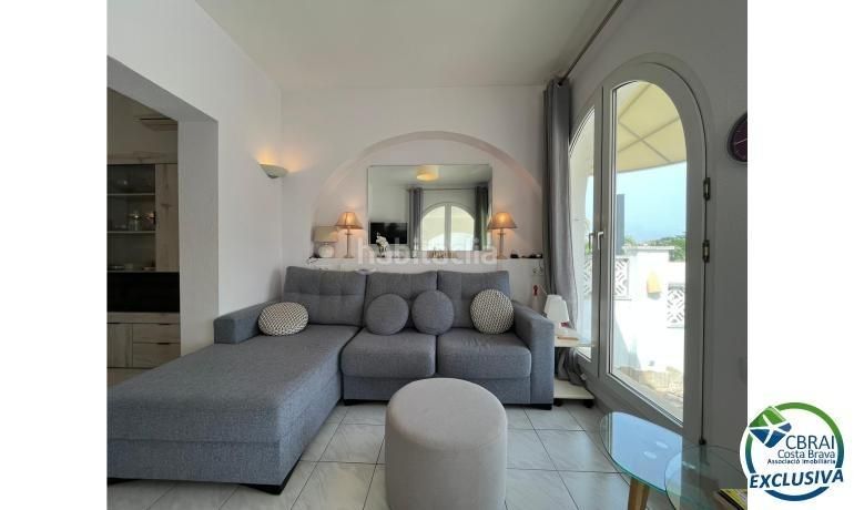 Foto a7f1e724-b4da-473b-9a80-ff67b8f0a13a. Casa amb calefacció aparcament piscina a Francolí - Freser - Noguera Empuriabrava