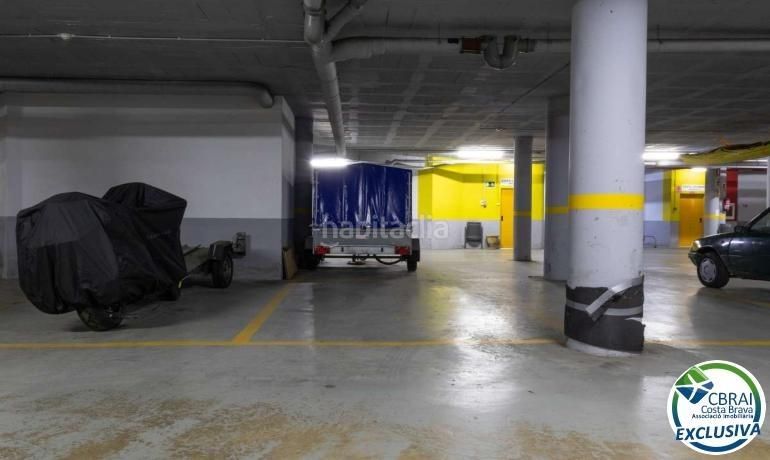 Foto e6927a15-d2b6-4acb-9935-5e42b2c335a1. Apartament amb aparcament piscina a Santa Margarida Roses