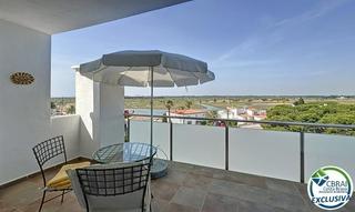 Apartament a Santa Margarida. En venta  ático con doble terraza, 3 dormitorios y vistas despej