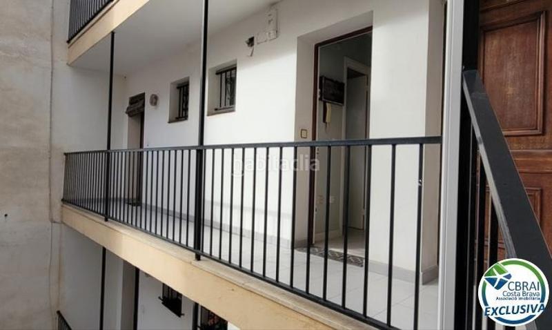 Foto 50026ba8-e26c-4df6-9982-ec22d4bbd82d. Piccolo appartamento con riscaldamento in Centre Roses