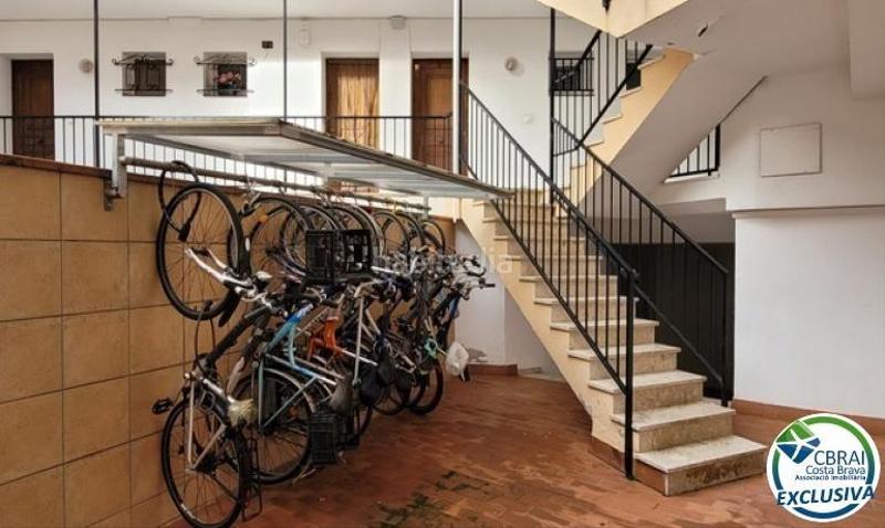 Foto fc920741-97d2-4fd6-90c5-4fd8922ec874. Piccolo appartamento con riscaldamento in Centre Roses