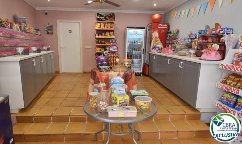 Foto b15d6773-989c-466e-97e7-eeb267fce139. Locale commerciale in Centre Roses