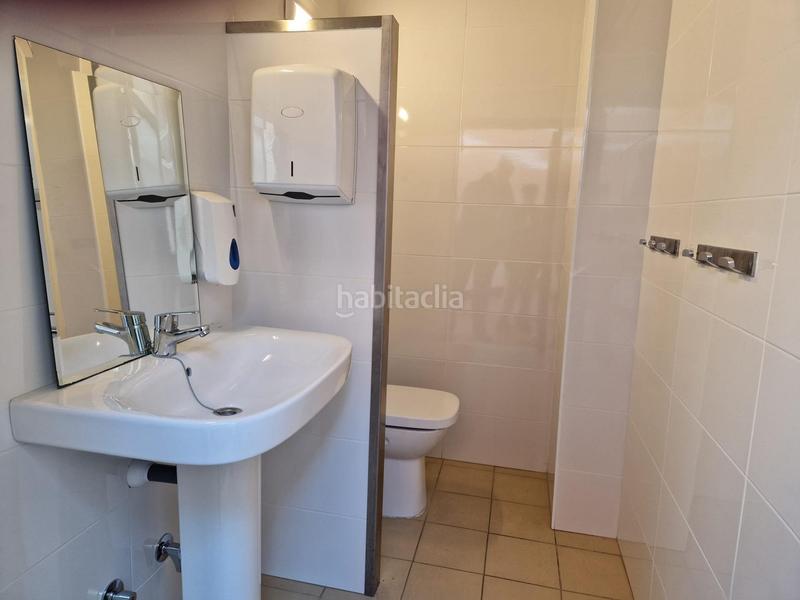 Foto 63a40501-5e3e-42a6-8e7e-a826ba61e86f. Lloguer local comercial a Centre Roses