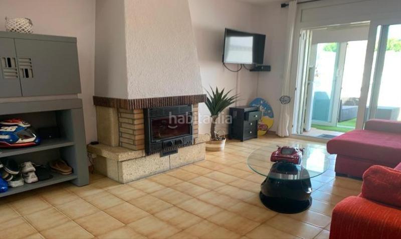 Foto ef452044-fc4d-4efc-8721-4788b05e62a2. Casa amb calefacció aparcament a Francolí - Freser - Noguera Empuriabrava