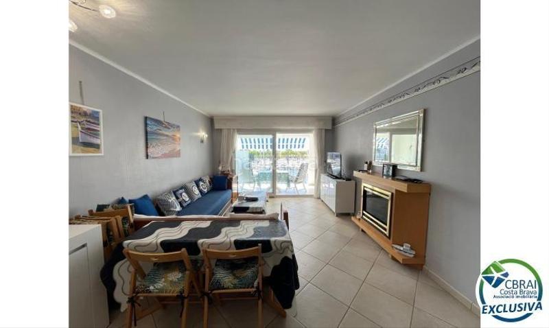 Foto 746dd4b2-8b25-4af8-b93a-e066d280f23f. Piso se vende apartamento perfecto , costa brava en Empuriabrava