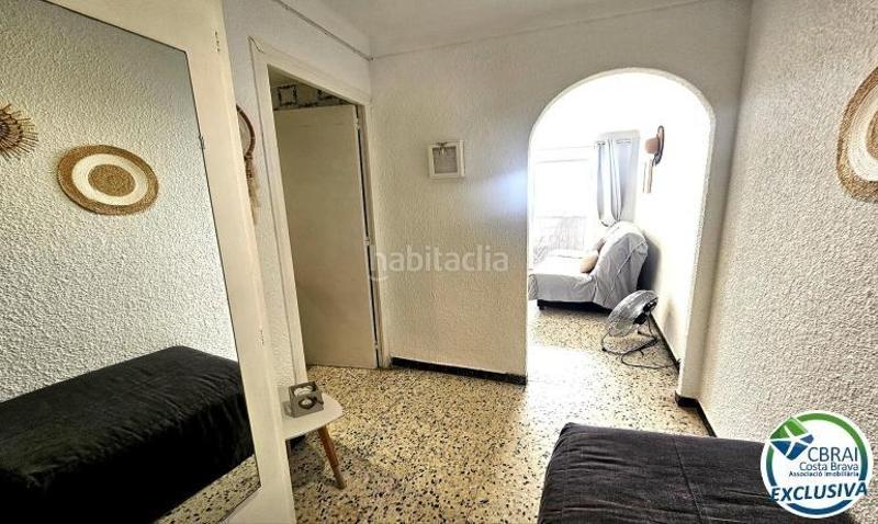 Foto 8ad02bf4-c733-4de9-92ea-52cfdf32106f. Estudio  con licencia turistica!! empruiabrava en Empuriabrava