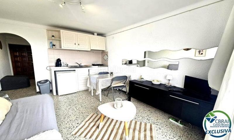 Foto c60a012f-5598-4a4c-88a3-006e30d680f1. Estudio  con licencia turistica!! empruiabrava en Empuriabrava