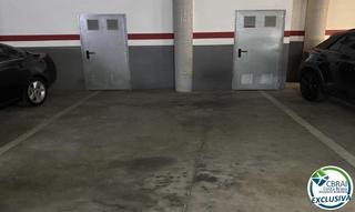 Parking coche en Poble Nou-Olivar Gran. Plaza de parking en venta