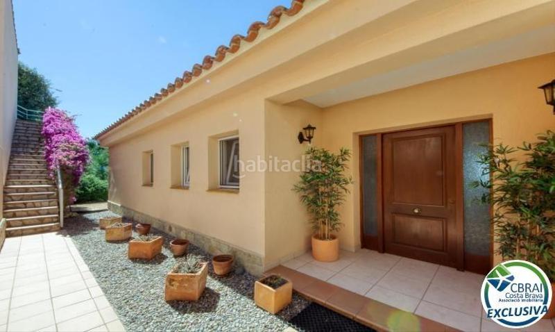 Foto 001f4e6c-0128-41f3-ac4c-8d7f424bf8ac. Casa preciosa casa palausaverdera con vistas espectaculares en Palau-saverdera