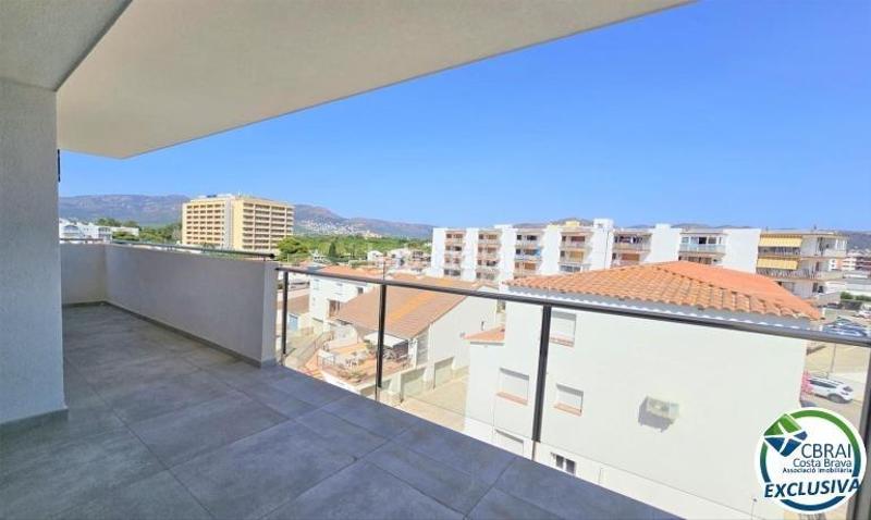 Foto 446f6010-68c3-4bd7-b92d-29135614eec9. Apartamento  de obra nueva en venta en Roses