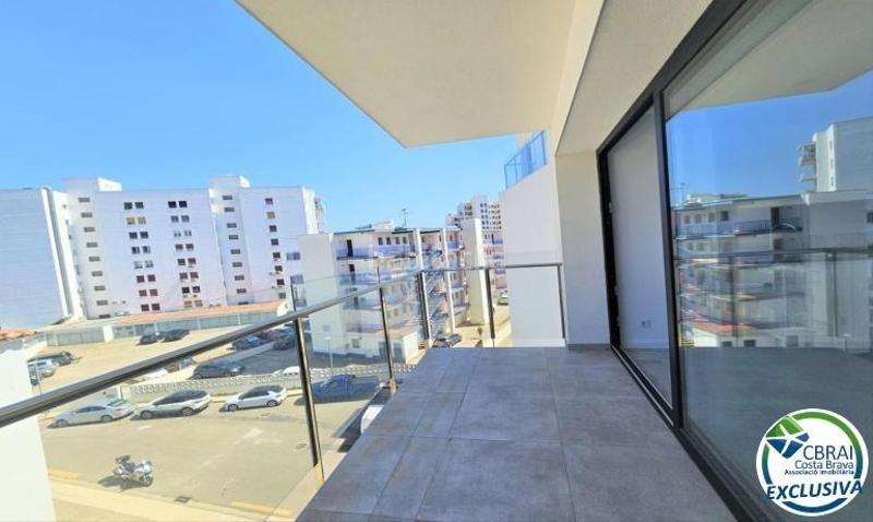Foto 5a592771-c1a1-4955-922a-b949af26a8ce. Apartamento  de obra nueva en venta en Roses