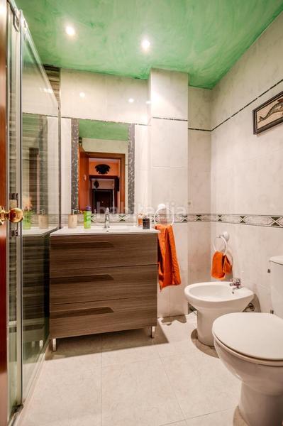 Foto 00f356f9-dbd5-4d31-8c2d-7e46bba22903. Apartamento se vende magnifico pis en Sant Narcis ! en Girona