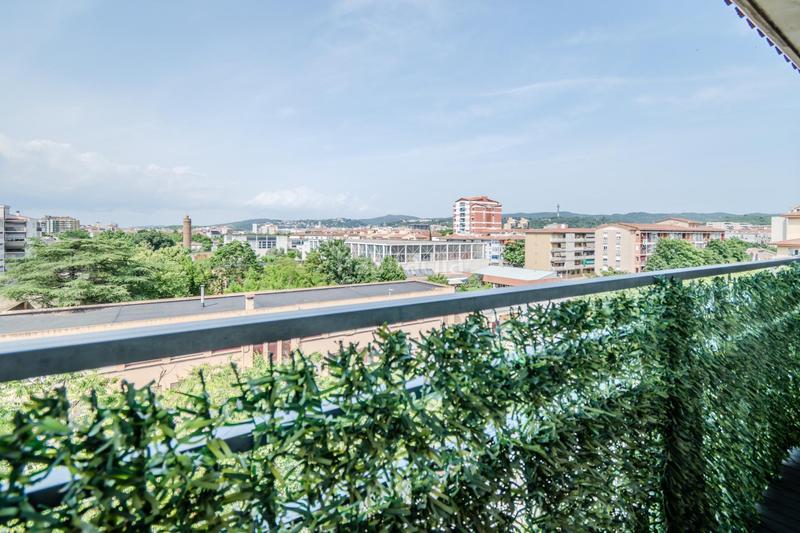 Foto d31a773f-c188-4974-bdaf-44f1a0a18eba. Apartamento se vende magnifico pis en Sant Narcis ! en Girona