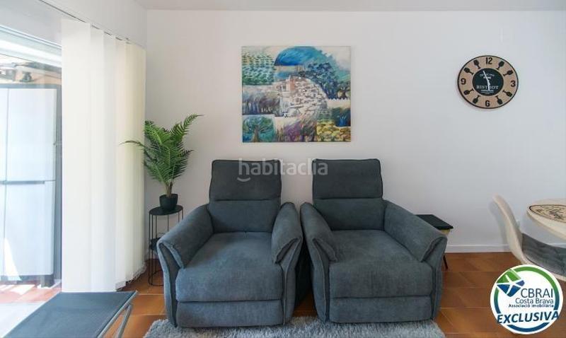 Foto 0d7de88c-f456-4953-8cec-2b0a3fe79d07. Apartamento  reformado en el centro , 2 habitaciones dobles, terraza, aparcamiento, a 150 m del mar. en Empuriabrava