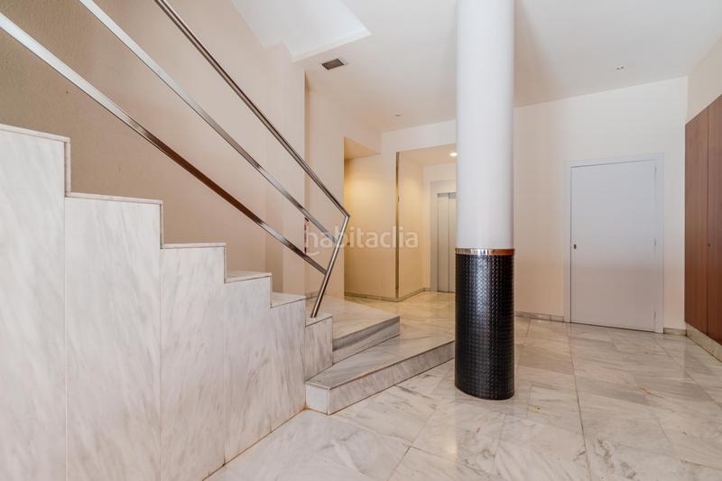 Foto 0a99cabf-f99a-45ab-aed0-ec4f0e5f7e51. Dúplex se vende dúplex en la zona de sant pau !! en Girona