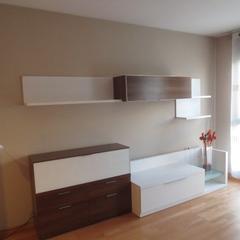 Location Appartement à Eixample Sud-Migdia. Se alquila piso con muebles y  balcón en la zona girona ii.